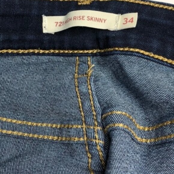 Levi's 721 High Rise Jeans - Picture 3 of 3